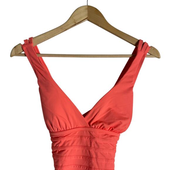 La Blanca Coral Reef Pink Island Goddess Cross-Back One Piece V-Neck Swimsuit 2 - Picture 4 of 10